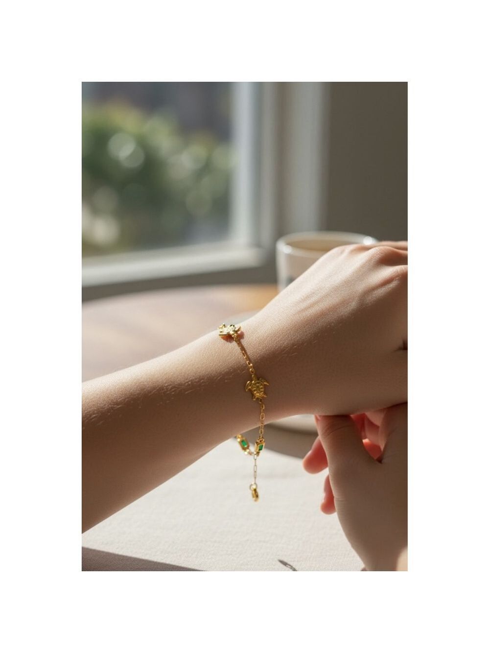 Turtle Charm Bracelet- Small Size perfect for small wrist or kid NWOT